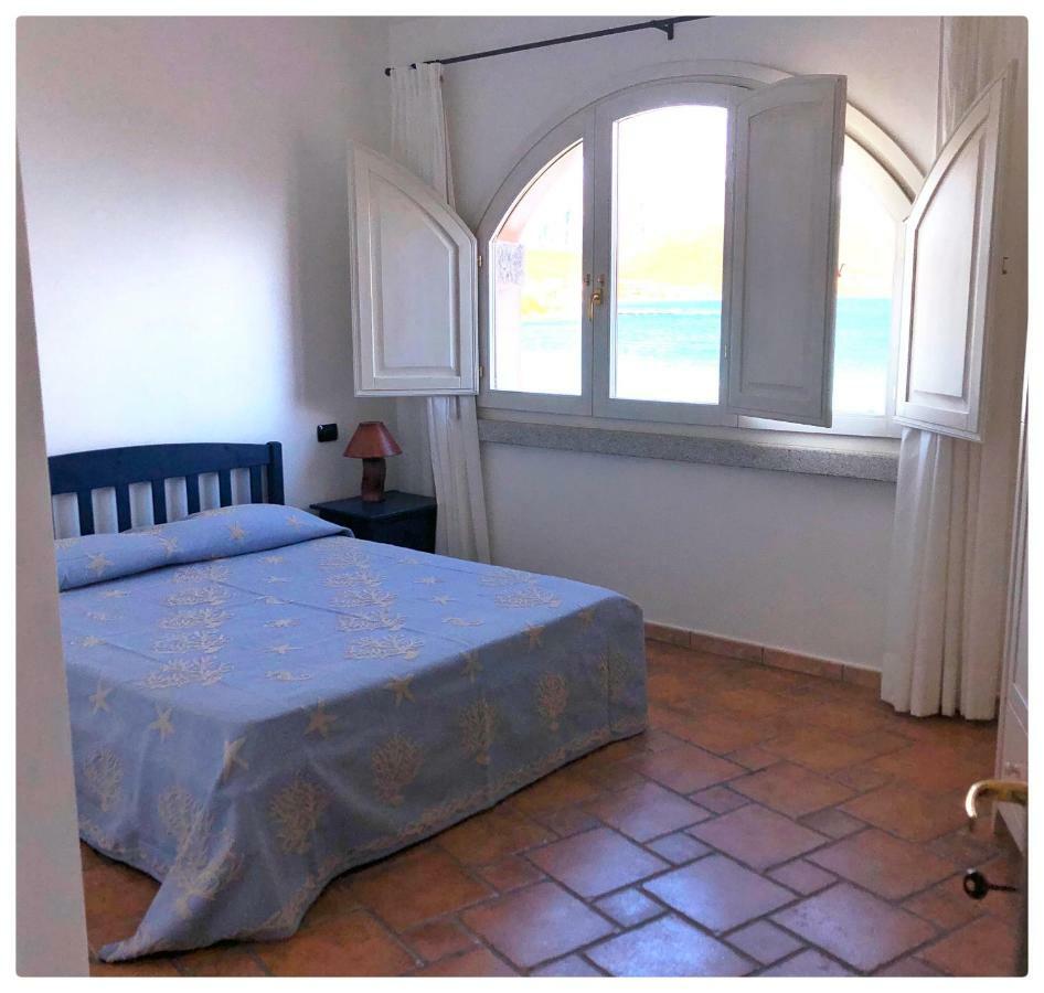 Incanto Apartment Golfo Aranci Exterior photo